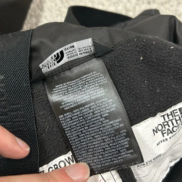 The North Face Dryvent Bib Overalls Kid's Size 6T Black Snow Winter - Picture 14 of 15